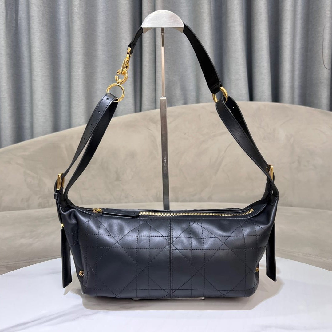 CD Wandering Bag 23 With Black Calfskin